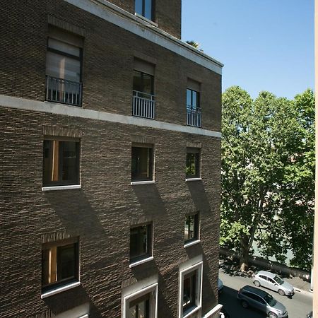 Private Room In Roma Centro Storico Екстер'єр фото