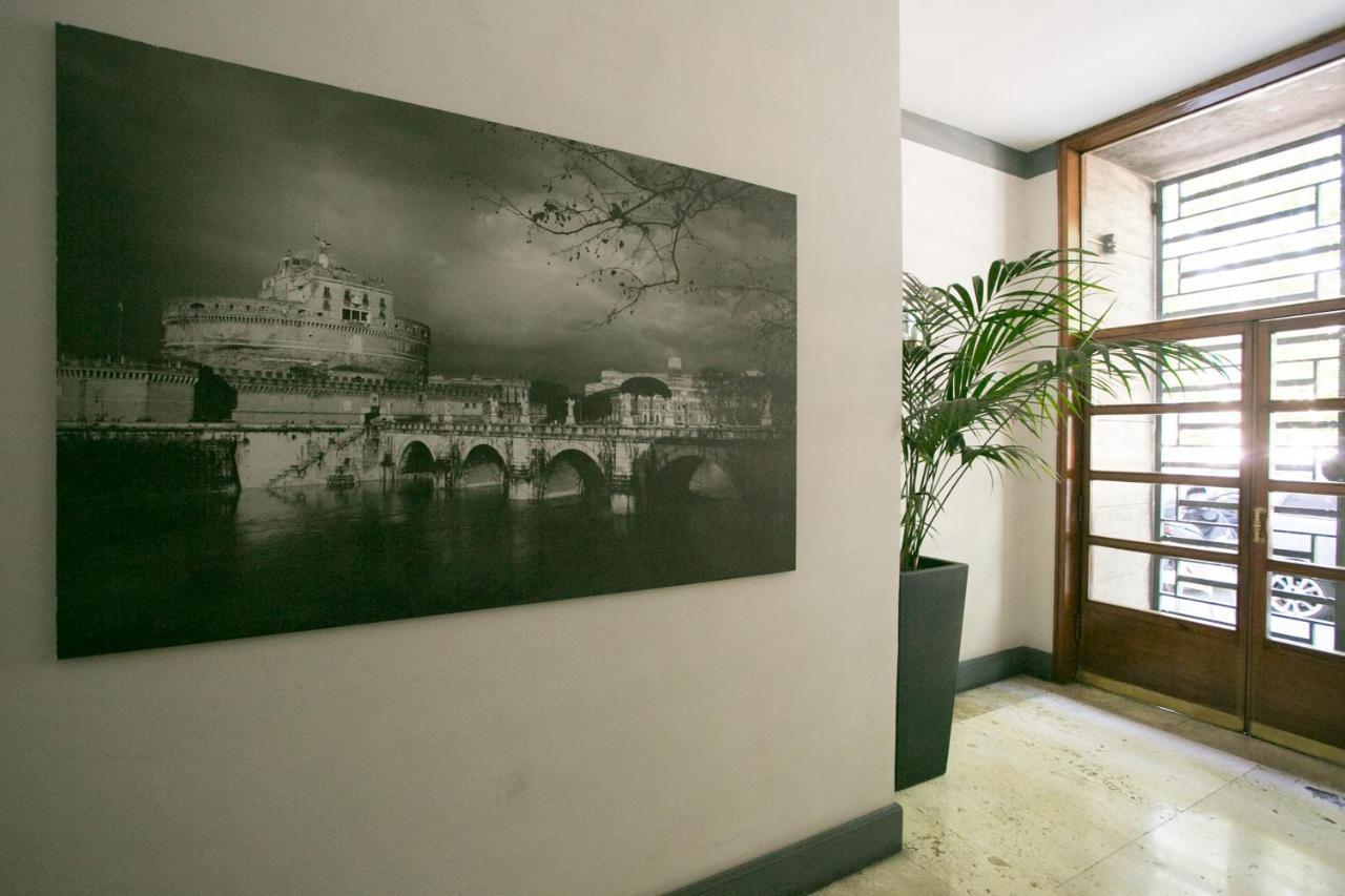 Private Room In Roma Centro Storico Екстер'єр фото